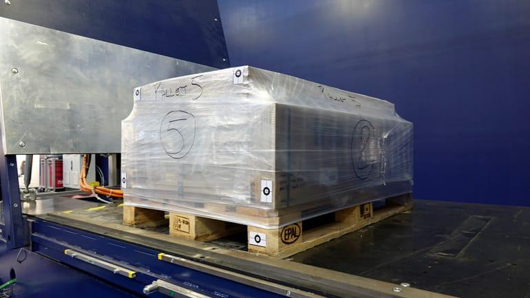 ceramic-industry-pallet-load-stability-solution-for-transport-techlab-robopac
